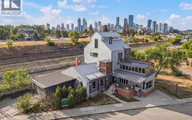 1015 11 Street SE, Inglewood — House for sale