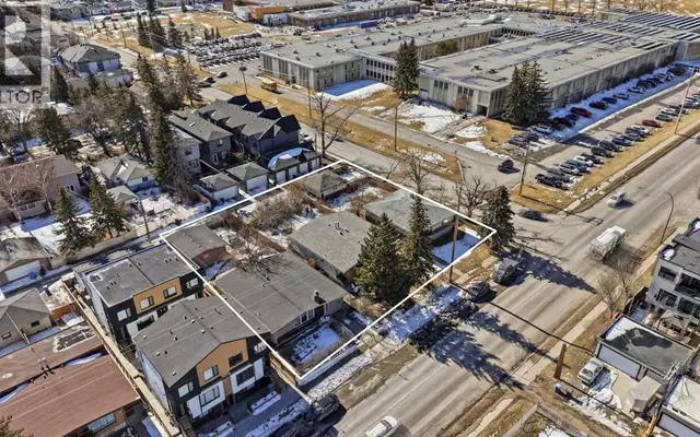 2135, 2139, 2143 50 Avenue SW, North Glenmore Park — House for sale