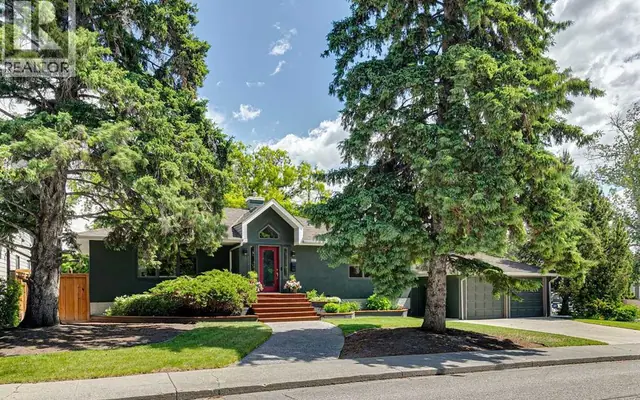 402 Brunswick Avenue SW, Elboya — House for sale