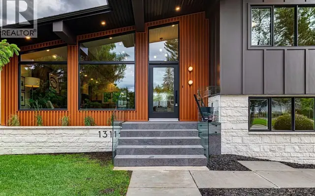 1311 Carlyle Road SW, Chinook Park — House for sale