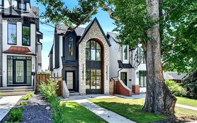 924 33A Street NW, Parkdale — House for sale