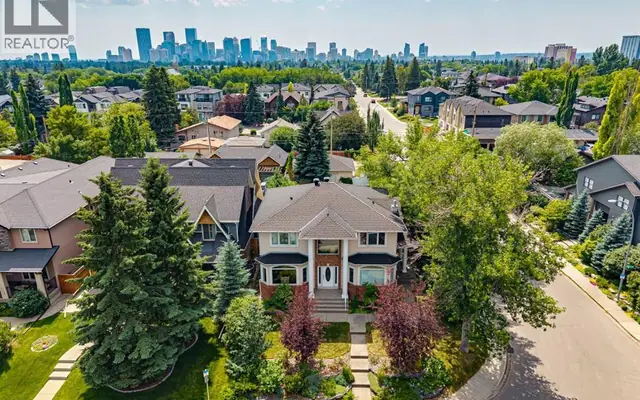 739 24 Avenue NW, Mount Pleasant — House for sale