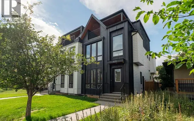 525 32 Street NW, Parkdale — Duplex / Semi for sale