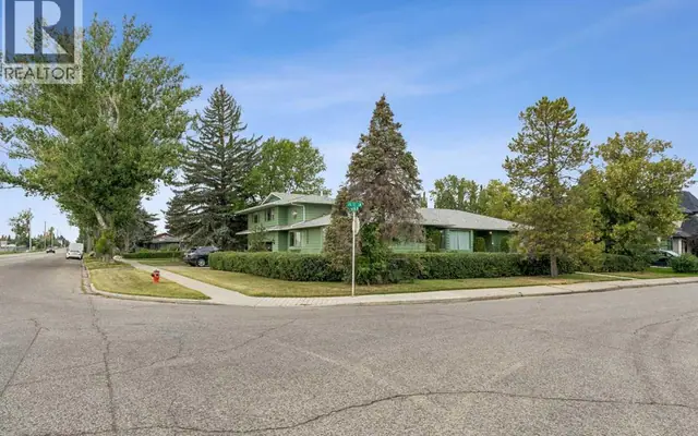 5015 15 Street SW, Altadore — House for sale