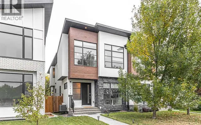 1912 23 Avenue NW, Banff Trail — Duplex / Semi for sale